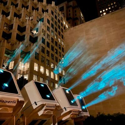 Gusci per proiettori installati a San Francisco